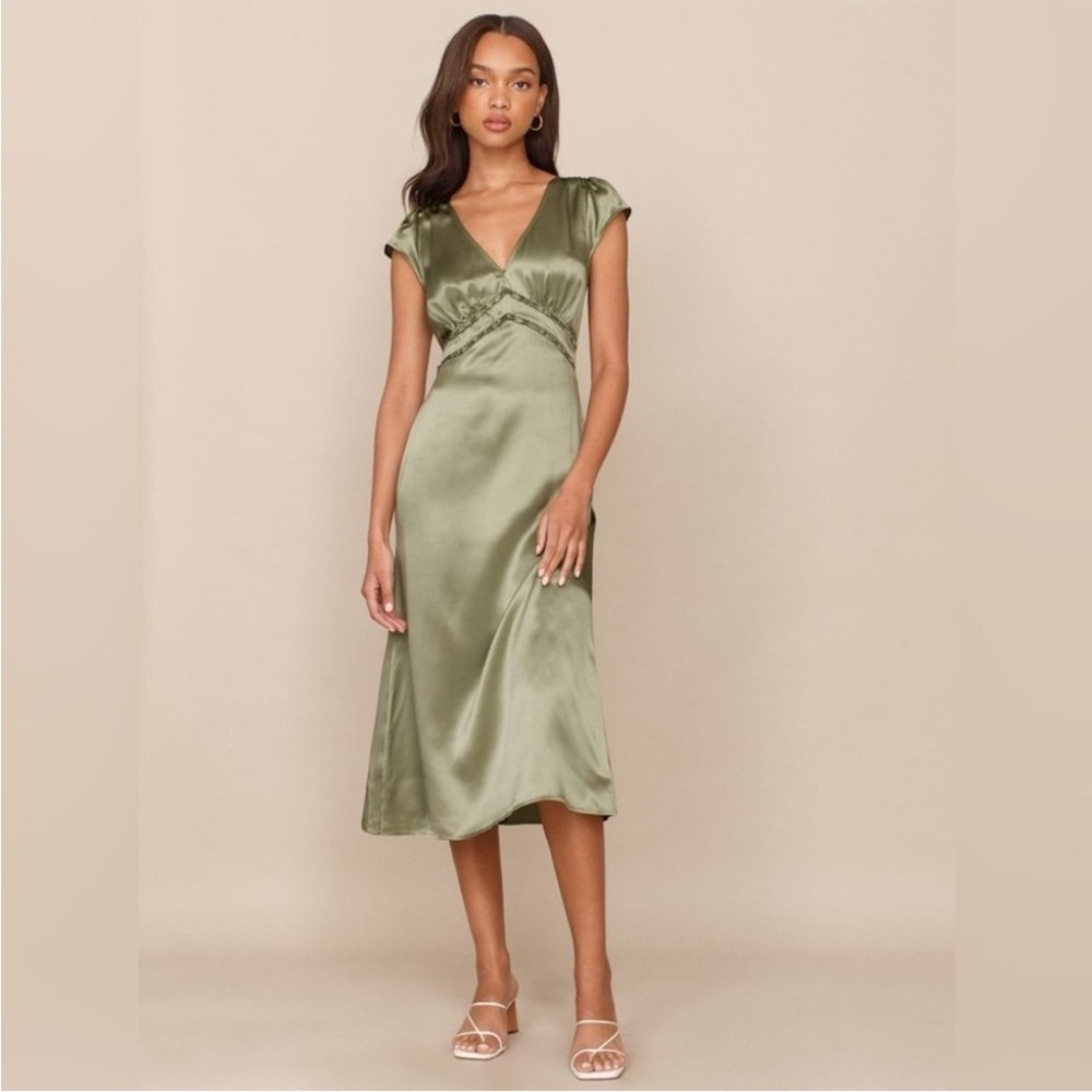NWOT Reformation Kate Silk Dress in Artichoke - Size 4